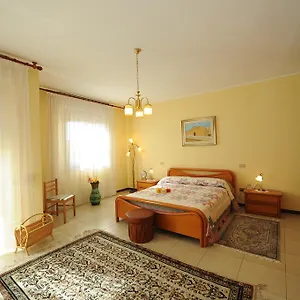 Su Fassoi Bed and breakfast Santa Giusta
